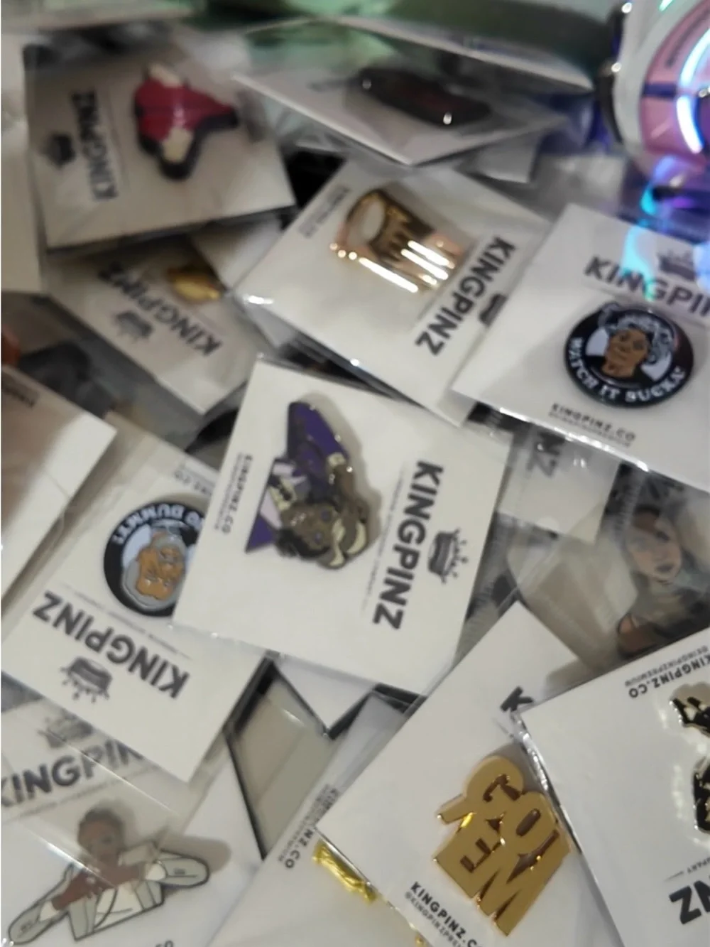 🔥 LIVE SHOW: KingPinz Enamel Pins! Hip-Hop & Pop Culture Grails 🎤 - Picture 1 of 6